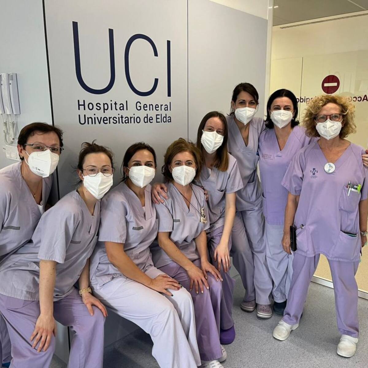 Doctora Cristina Mollá, coordinadora UCI Elda: "Nos hemos dado cuenta de nuestra gran capacidad de adaptación"