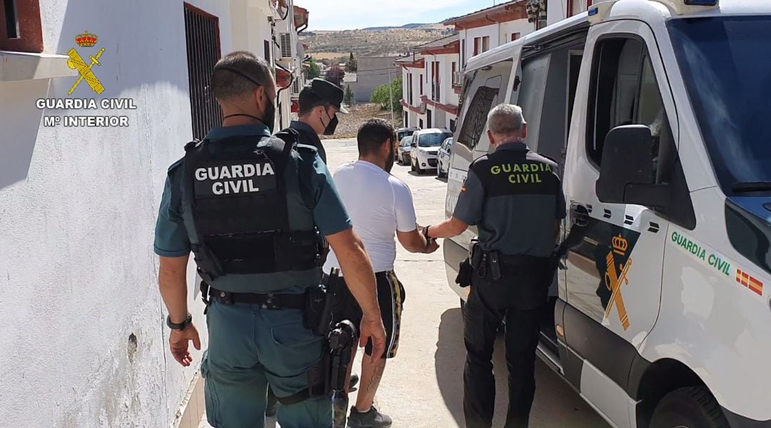 Los detenidos tienen entre 27 y 49 años y han pasado a disposición del juzgado de guardia de Talavera