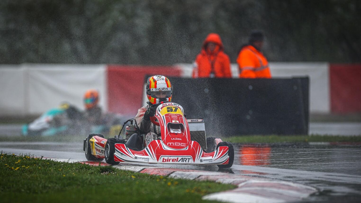 Sandro Pérez se topó con una intensa lluvia en Bélgica