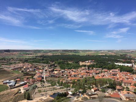 Vista de la localidad de Peñafiel desde el Castillo