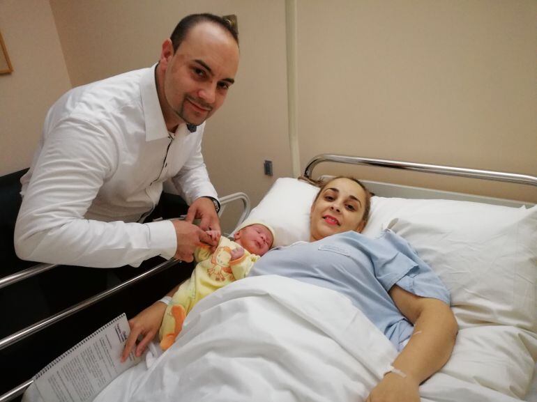 Pepe amb la seva mare, Jessica i el seu pare, Pepe.