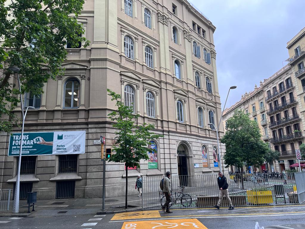 Col·legi Jesuïtes de Casp - Sagrat Cor de Jesús, a Barcelona