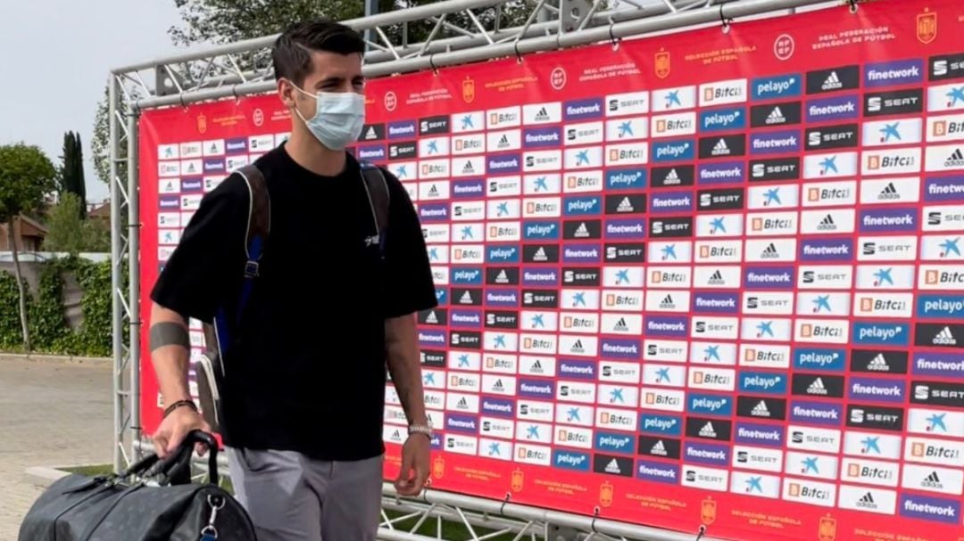 Morata, a su llegada a la concentración