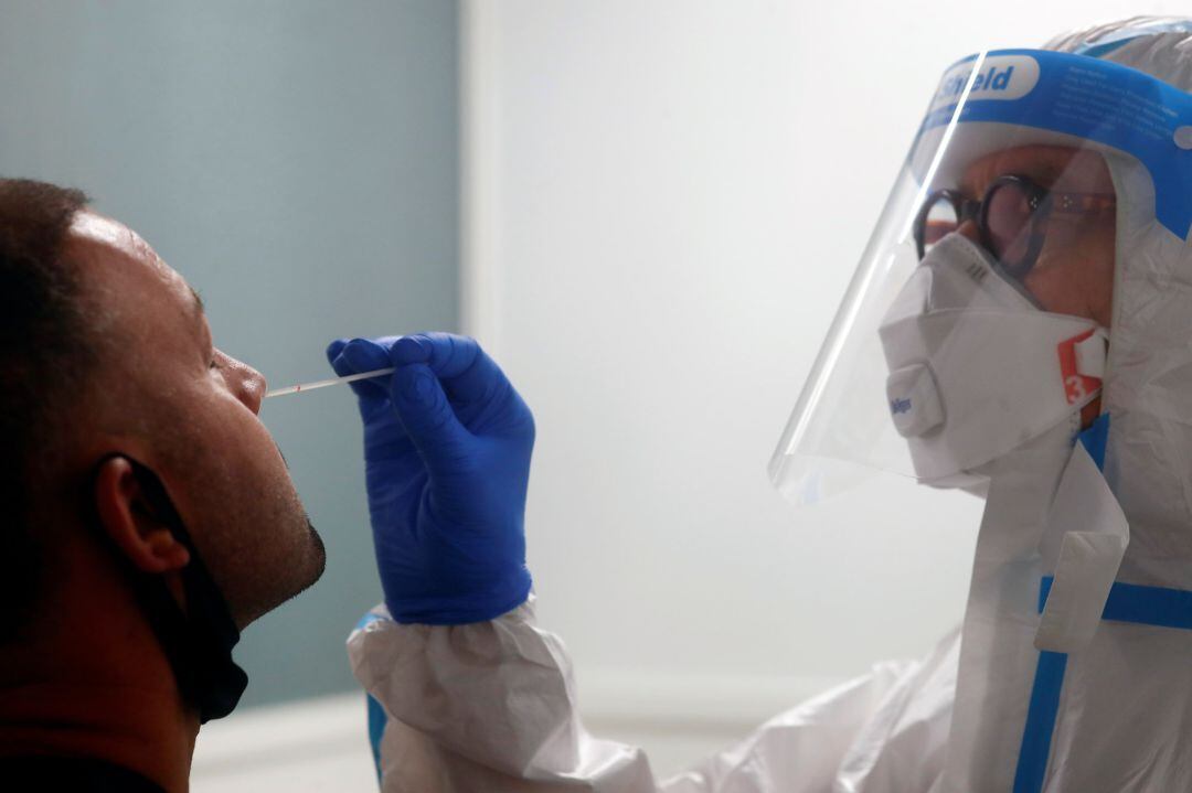 Pruebas para detectar el virus