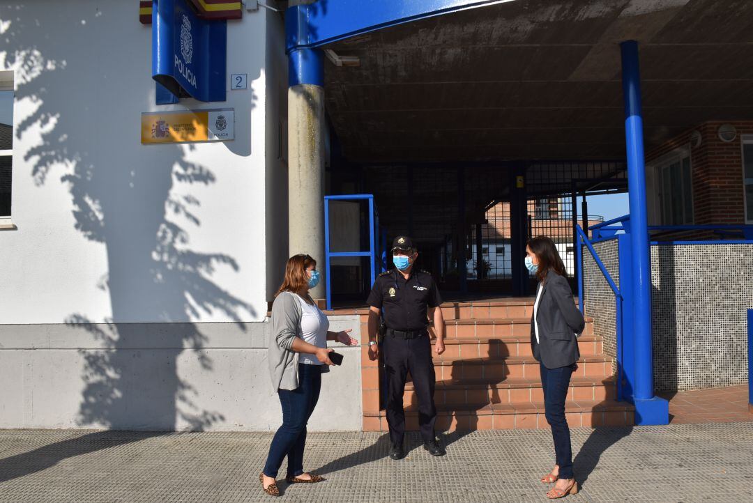 Visita a las instalaciones de la Comisaría