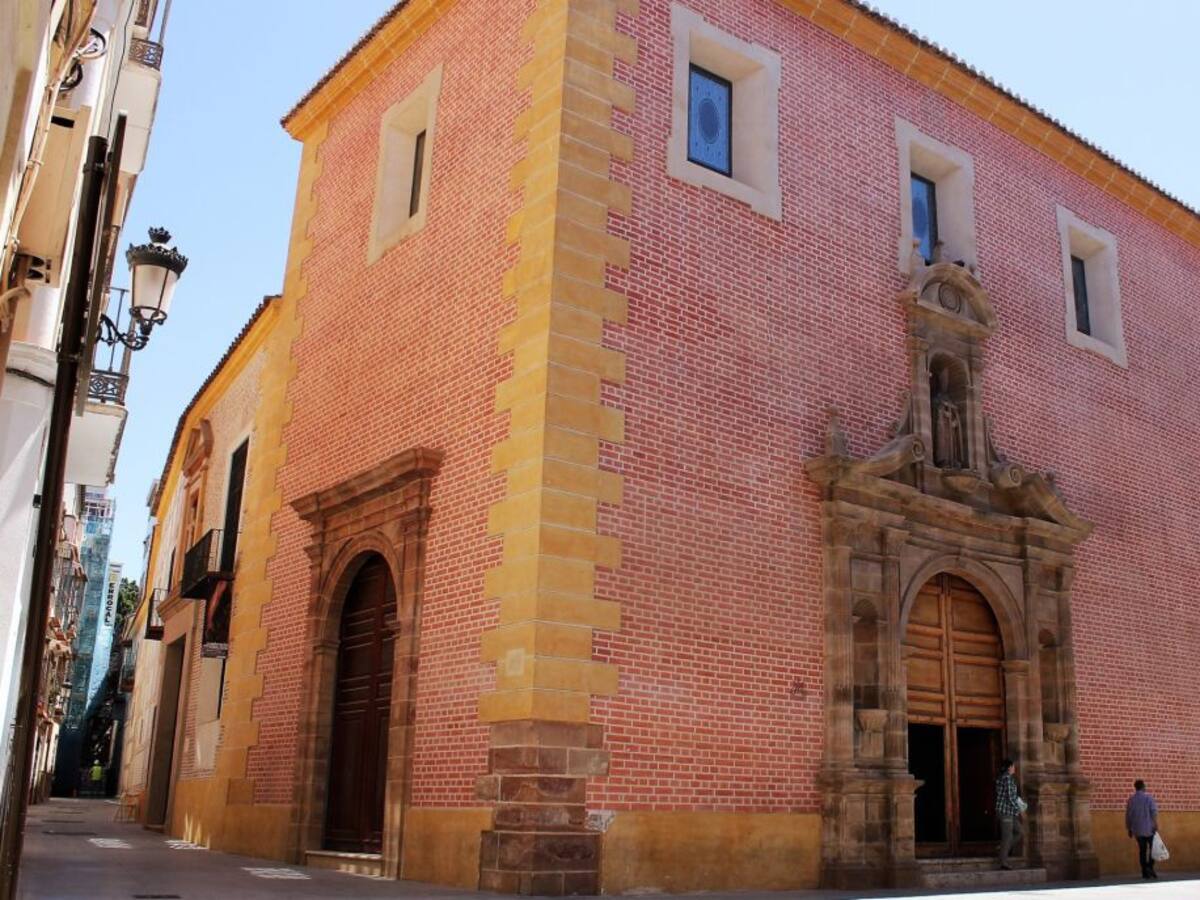 La Agrupación de Cofradías de Málaga se ofrece para ayudar en la crisis sanitaria