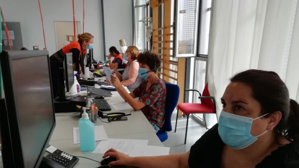 Las Pitiusas tienen 15 rastreadores para controlar a unas 2.500 personas