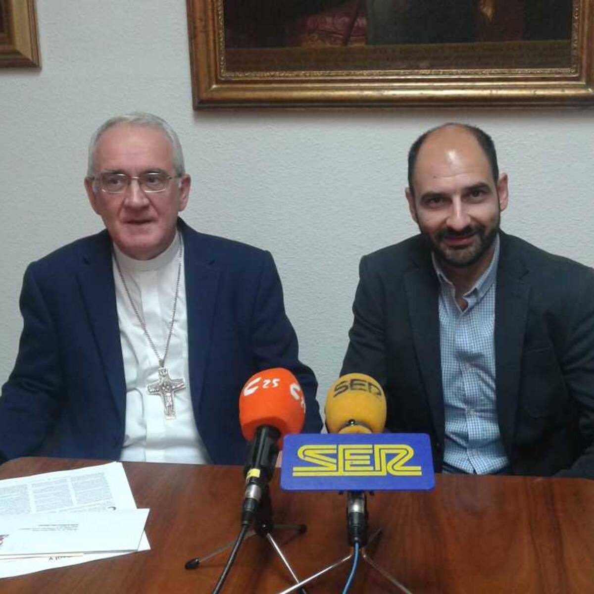 El obispo presenta su renuncia como presidente del patronato de la Fundación Casa Amparo