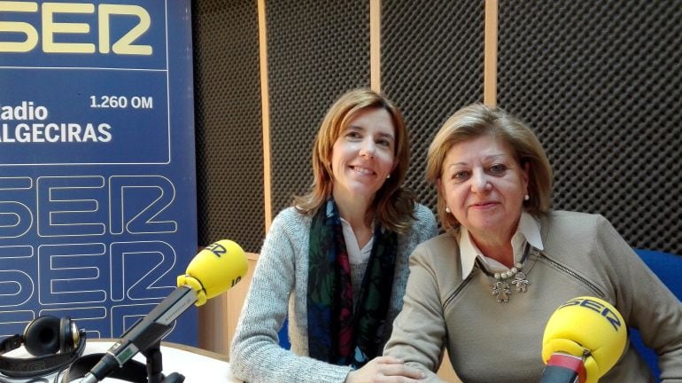 Laura Córdoba, psicóloga y Ana Mª Contreras, presidenta de la asamblea local de la Asociación Española Contra el Cáncer.