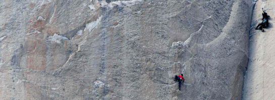 Kevin Jorgeson, de rojo.