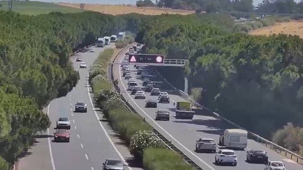 Autopista AP 4 que une Cádiz con Sevilla