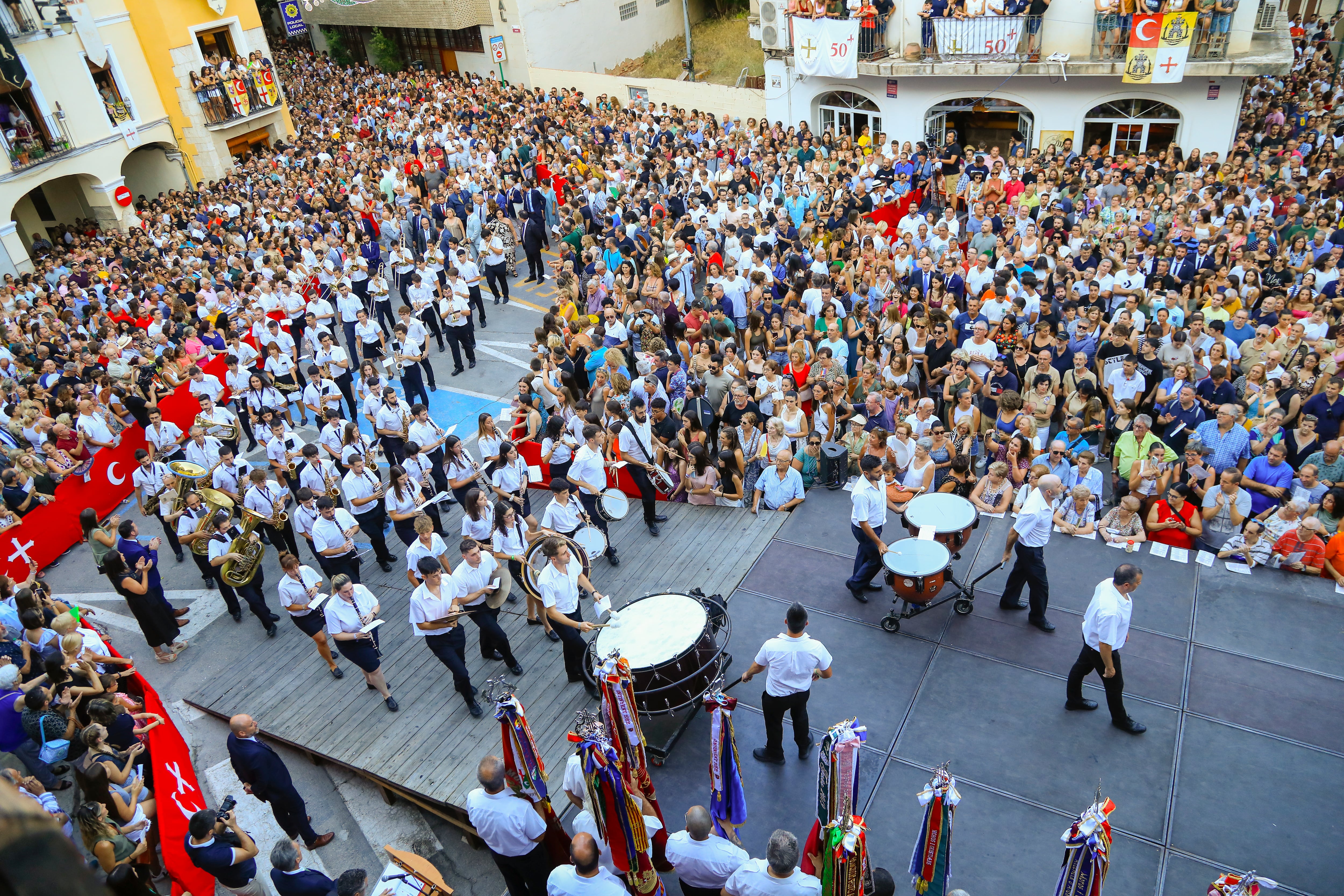 Las entidades musicales de la Vall d&#039;Albaida abordan el futuro comarcal en Ontinyent