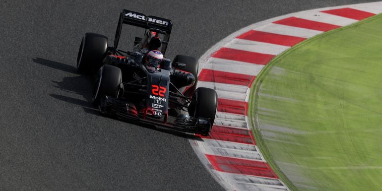 Jenson Button, el compañero de Fernando Alonso en McLaren, dureante la tercera jornada de pruebas en Montmeló.