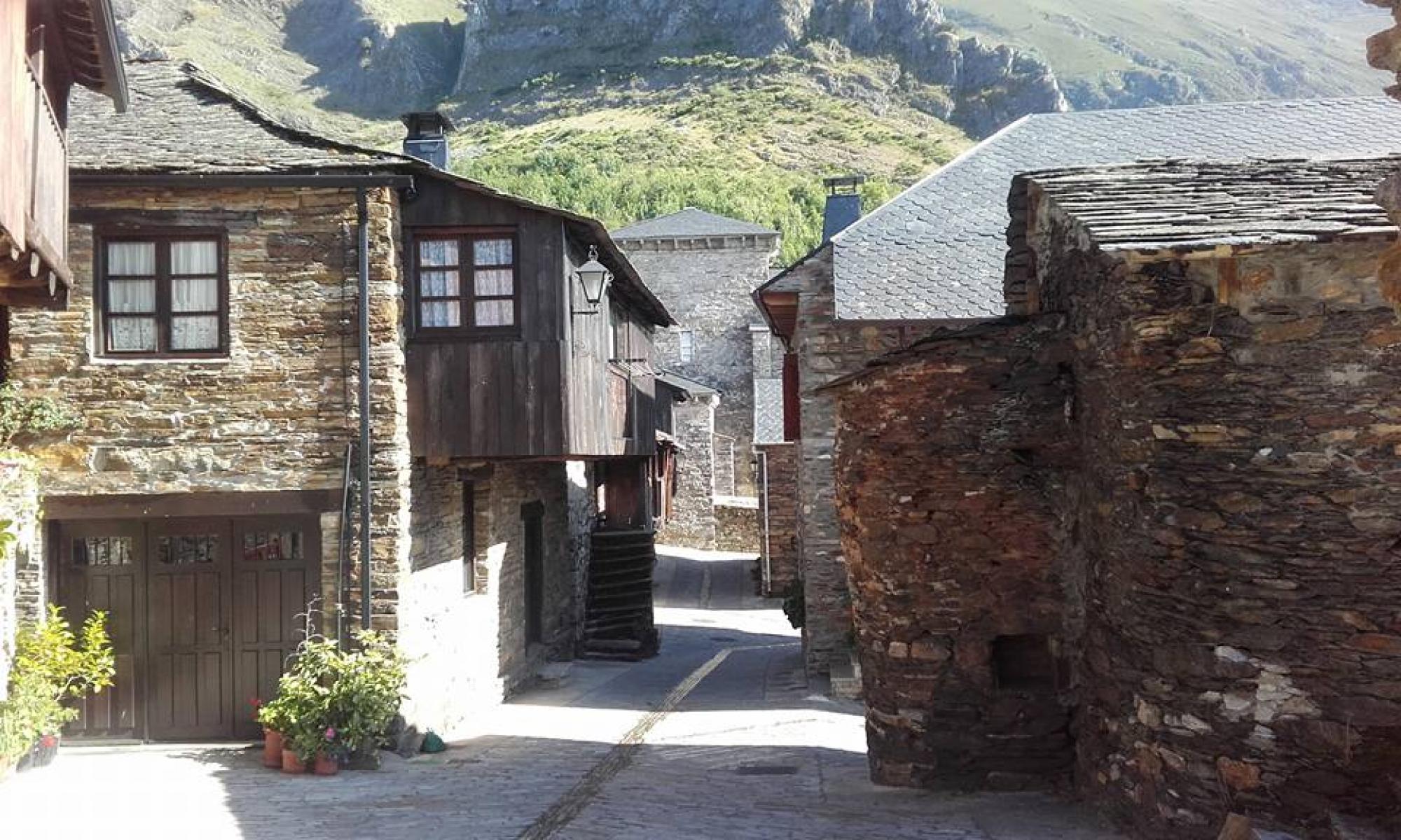 Calles de Peñalba de Santiago