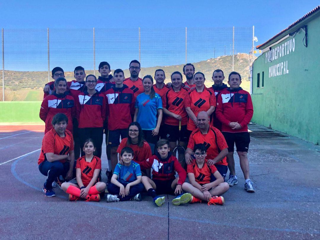 Jugadores del club de bádminton Ascari Ronda