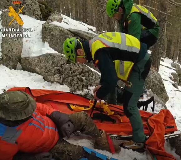 La Guardia Civil rescata a un militar en el Camino Smith