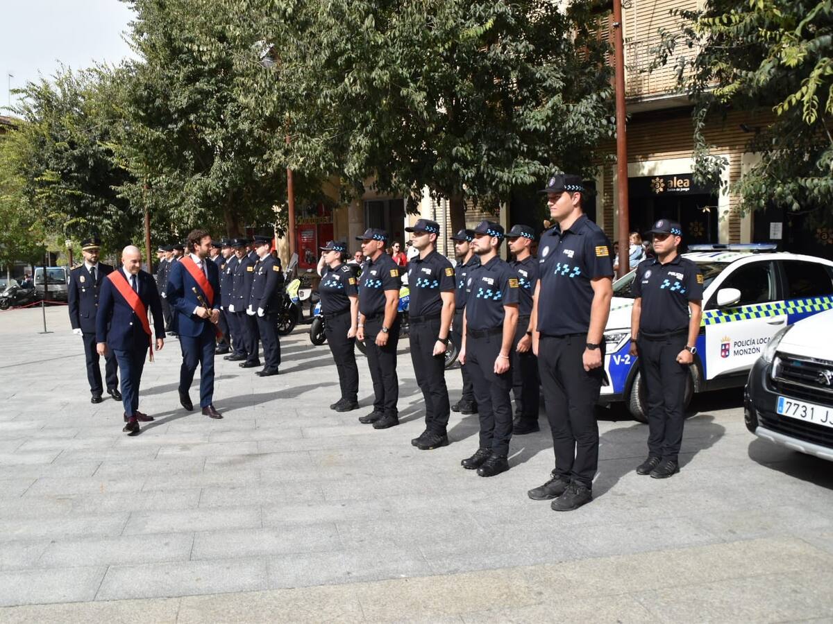 La Policía Local de Monzón celebra su patrón los Santos Ángeles Custodios