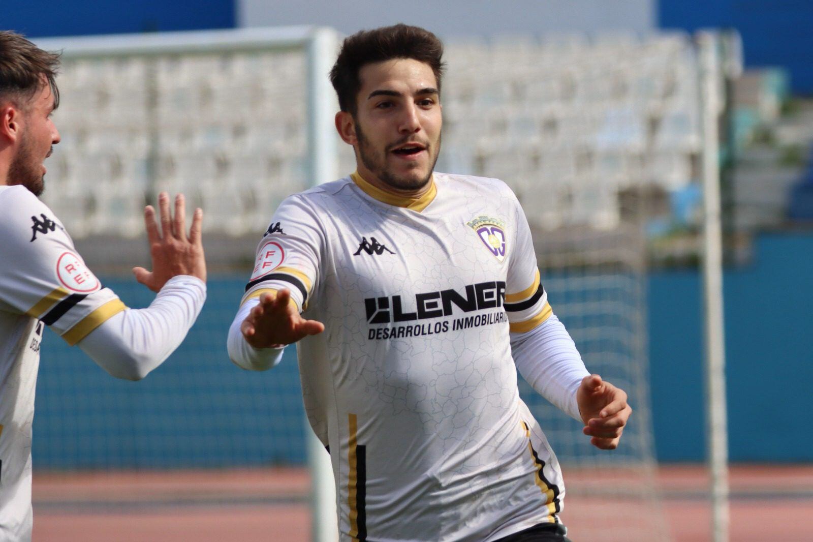 Iván Moreno celebra el 0-1 en Melilla FOTO: CD Guadalajara