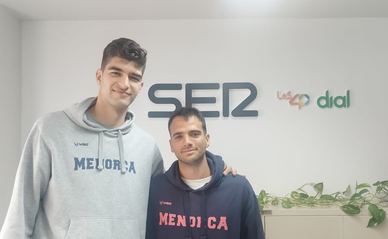 Els jugadors han repassat a Ràdio Menorca el darrer partit de lliga i la temporada de Primera FEB.