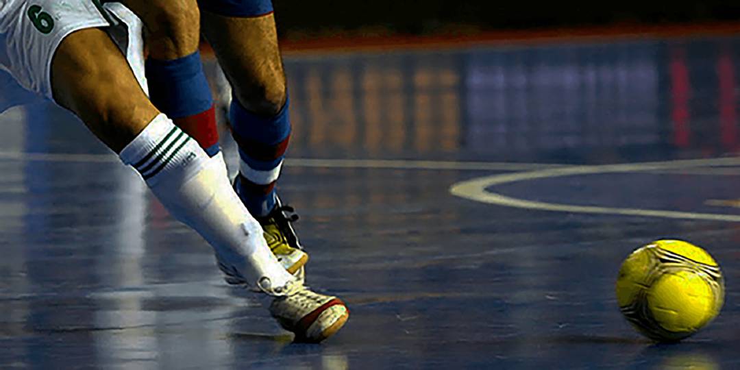 Una jugada de ataque en fútbol sala.