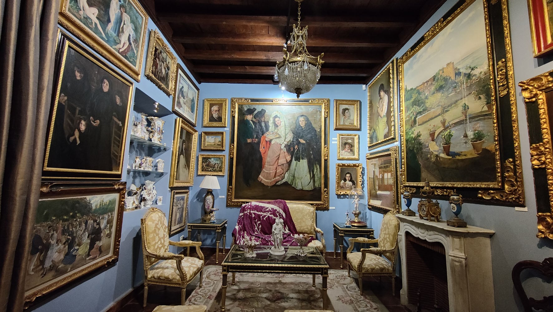 Museo privado Casa Ajsaris de Granada, en una casa morisca del Albaicín