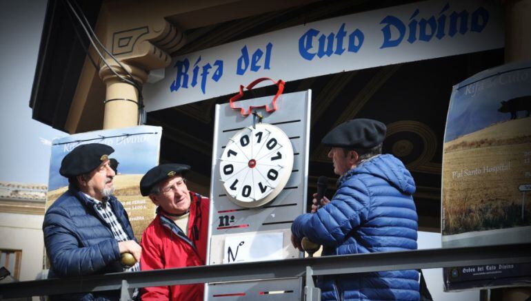 Rifa del cuto divino 2018 en ferias de febrero