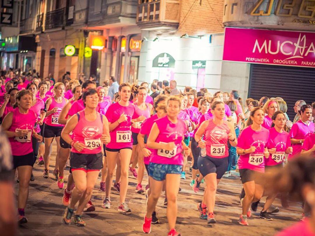 participantes del pasado año en la Carrera de la Mujer de Medina del Campo