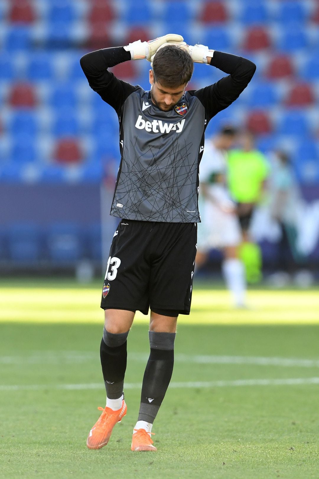 VALENCIA, SPAIN - NOVEMBER 21: Aitor Fernandez of Levante UD reacts during the La Liga Santander match between Levante UD and Elche CF at Ciutat de Valencia Stadium on November 21, 2020 in Valencia, Spain. Football Stadiums around Europe remain empty due to the Coronavirus Pandemic as Government social distancing laws prohibit fans inside venues resulting in fixtures being played behind closed doors.