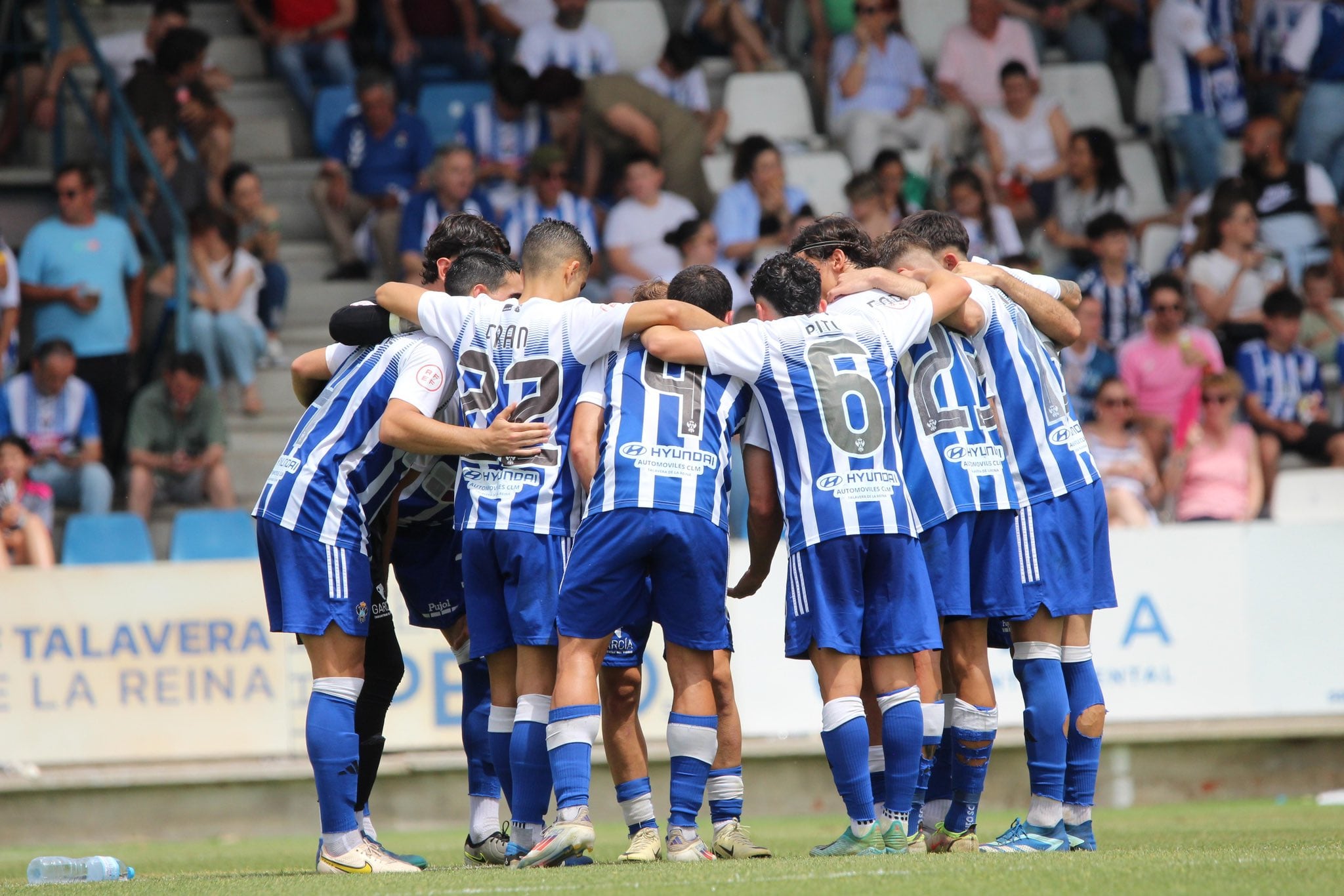 Plantilla del CF Talavera minutos antes del partido