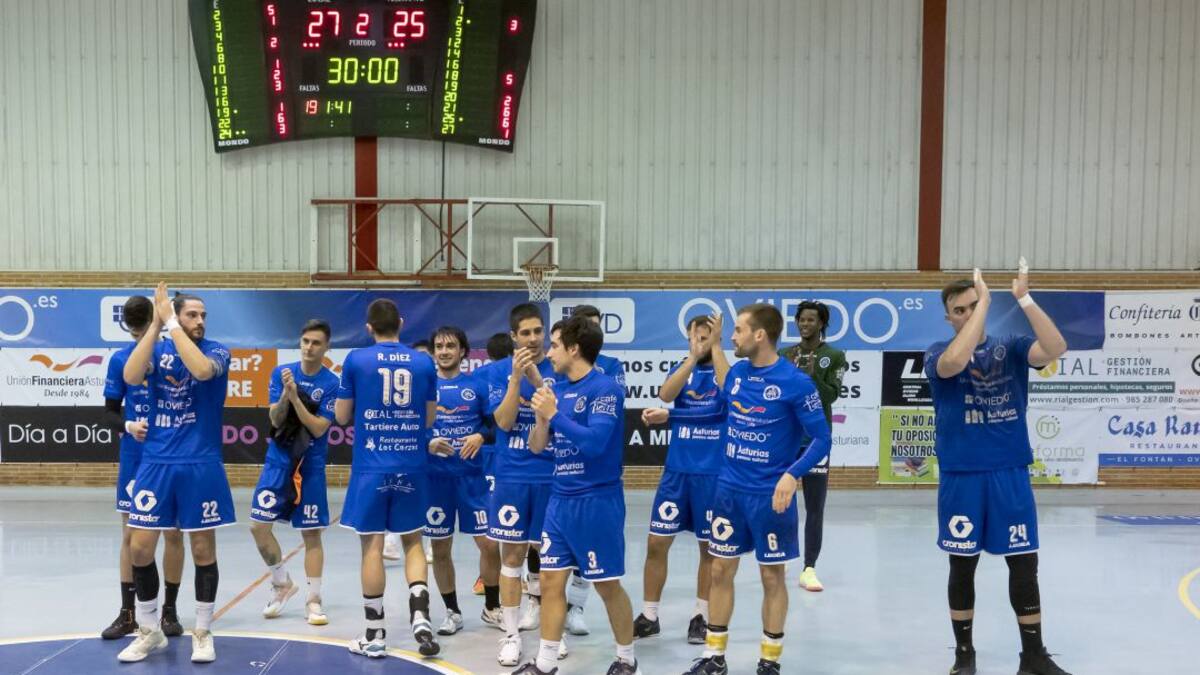 Temporada de mérito pero sin premio final para el Base Oviedo