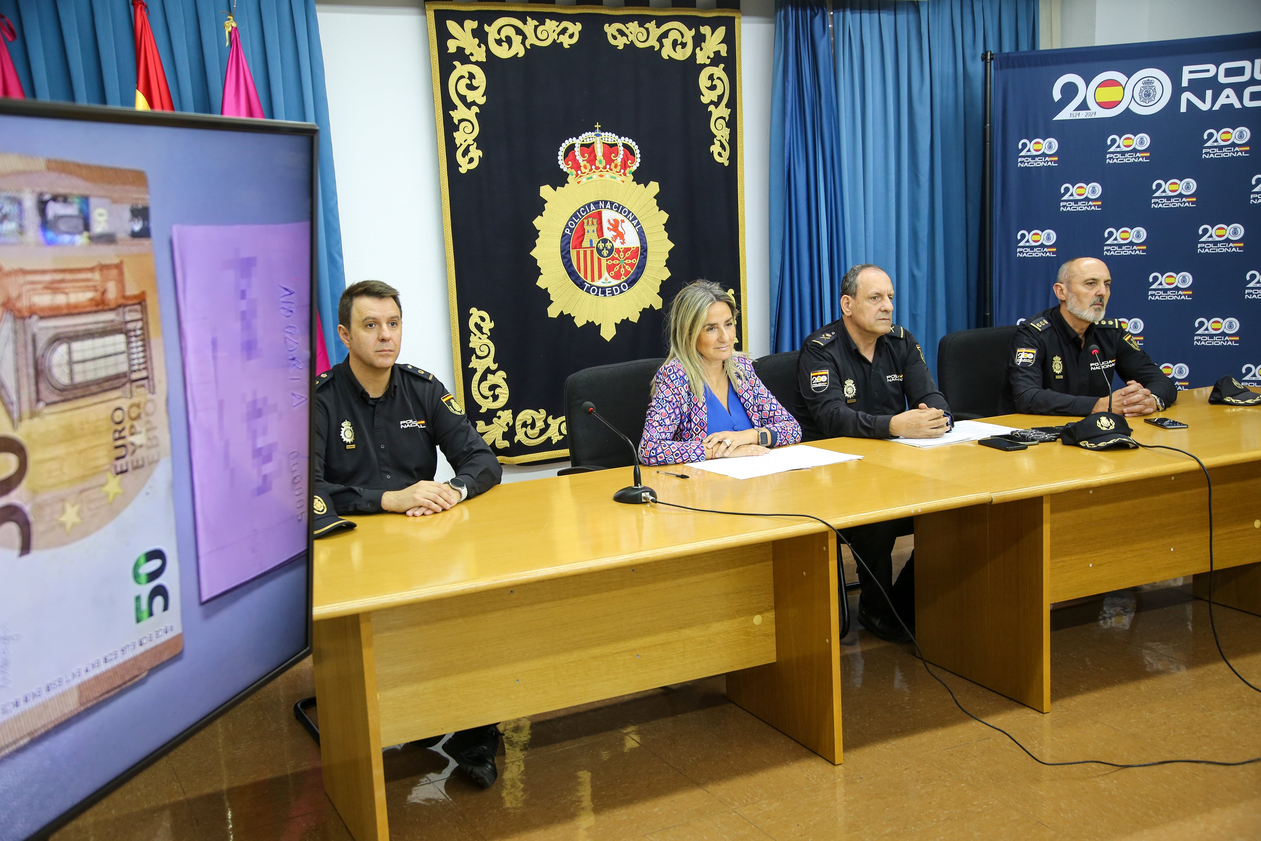 Desarticulada una red delictiva que regularizaba ilegalmente a ciudadanos de Bangladesh