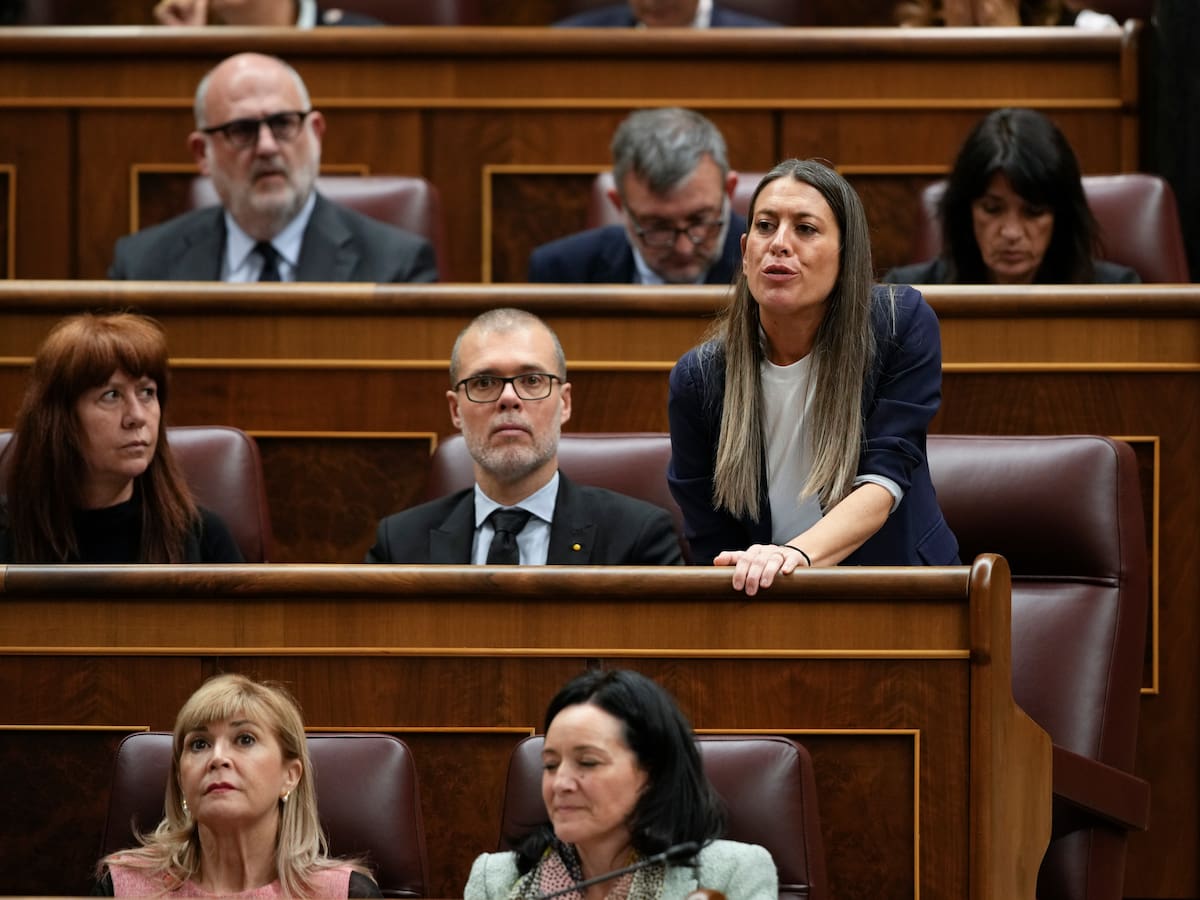 Najat El Hachmi: "Pactar con escorpiones"