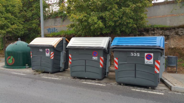 Contenedores de basura en Granada