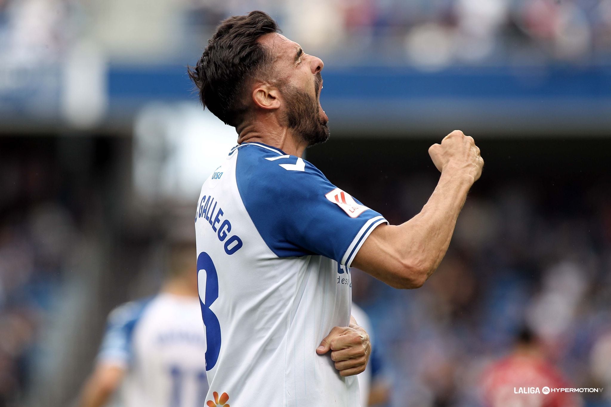 Enric Gallego marcó el 1-0 de penalti y se reencontró con el gol cinco meses después.