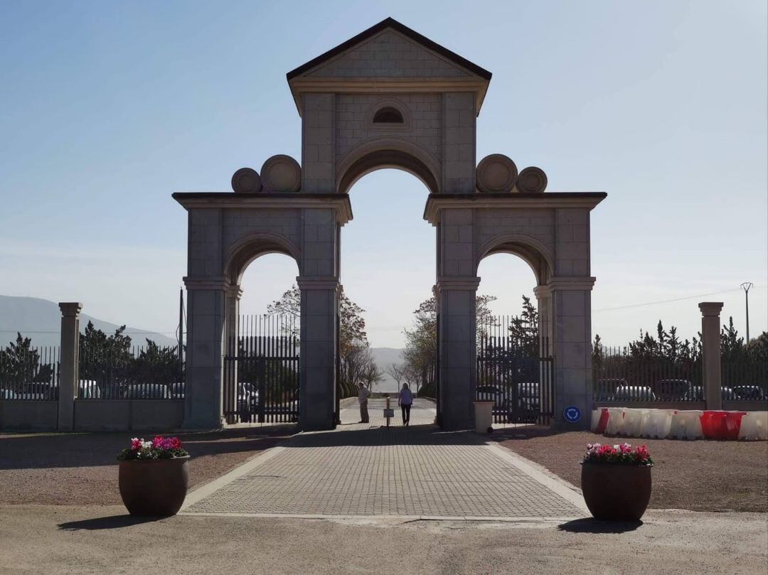 Cementerio Virgen de los Dolores, Elda