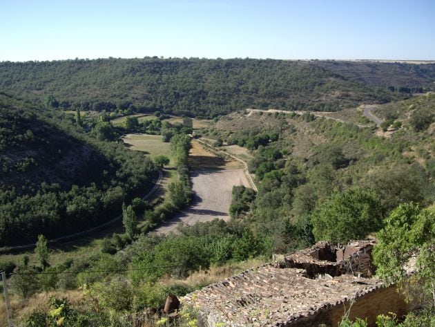 Vista del valle del río Ungría desde Fuentes de la Alcarria.