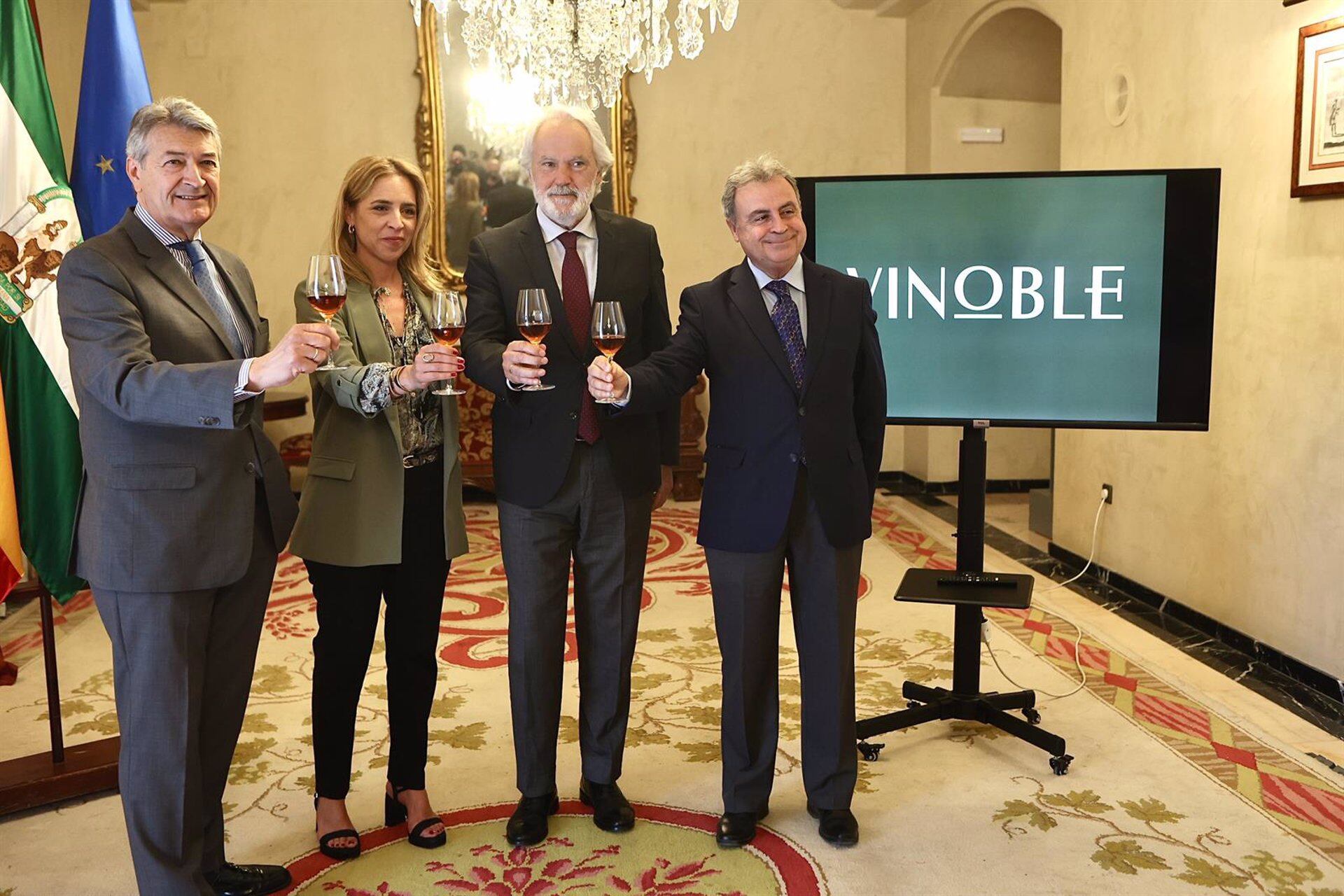 Vinoble abre sus puertas en Jerez