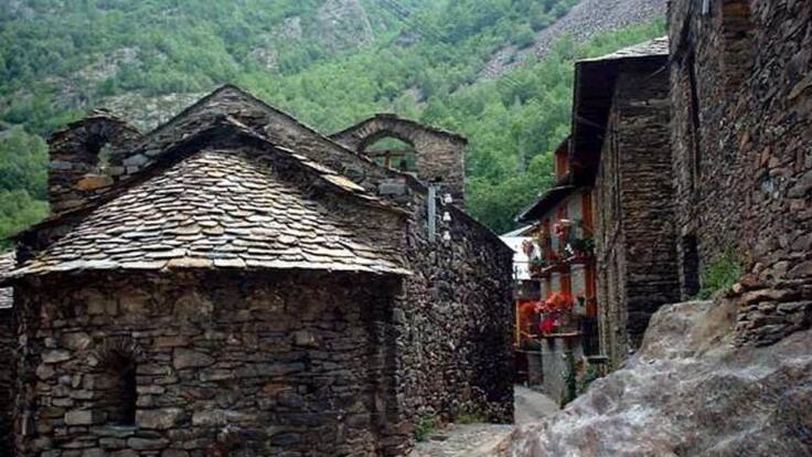 El Ejército pide perdón por invadir un pueblo de Huesca en unas maniobras