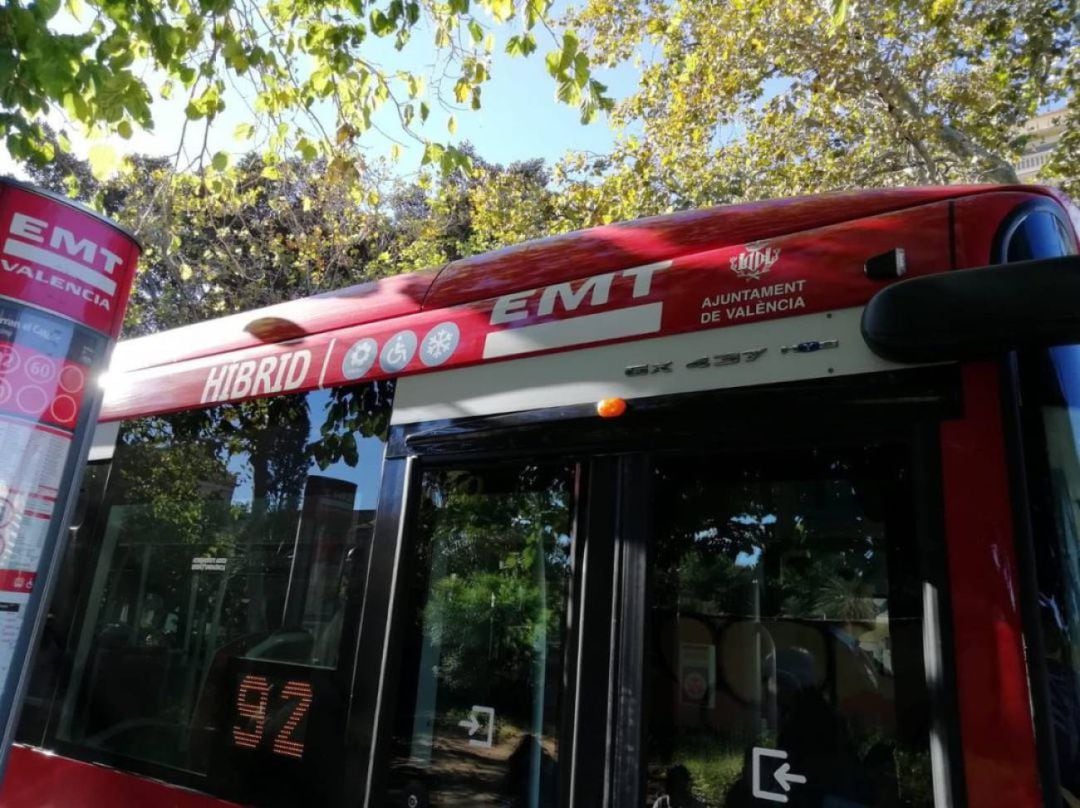 Autobús de la EMT de València (Archivo)