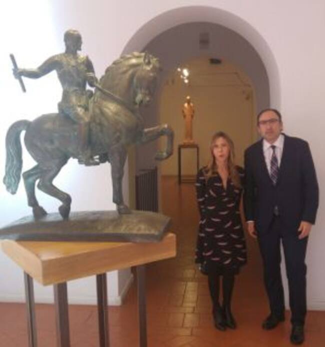 Alfonso Polanco y Carmen Fernández en la exposición