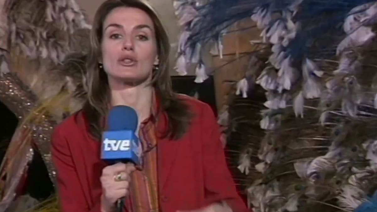 Entrevista a Letizia Ortiz con Nicolás Castellano en los carnavales de LPGC en el año 2002