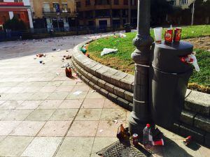 Así amaneció la Plaza de San Atón.