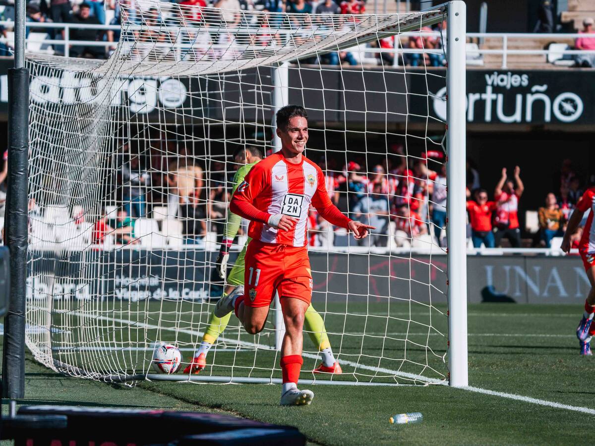 Arribas dirige la orquesta