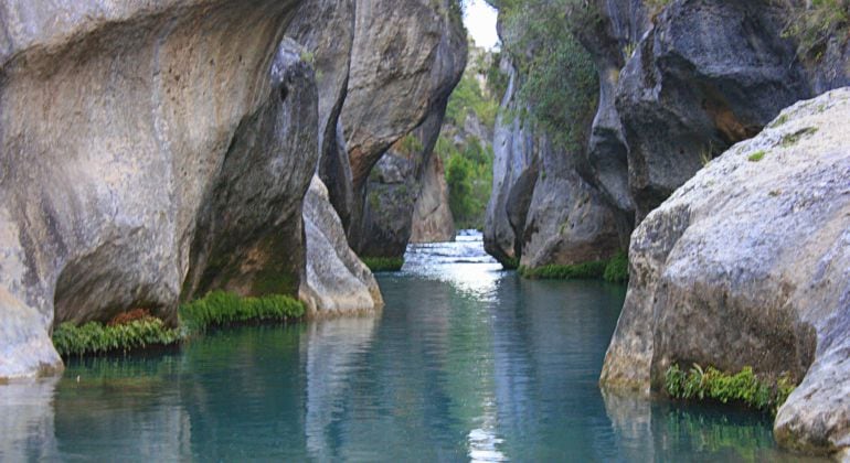 El río Júcar a través de los &quot;Cortaos&quot; de Villalba.