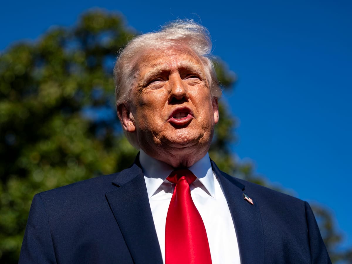 Última hora del conflicto en Oriente Medio: Trump ordena a la Marina estadounidense bloquear a todos los buques que intenten entrar o salir del estrecho de Ormuz