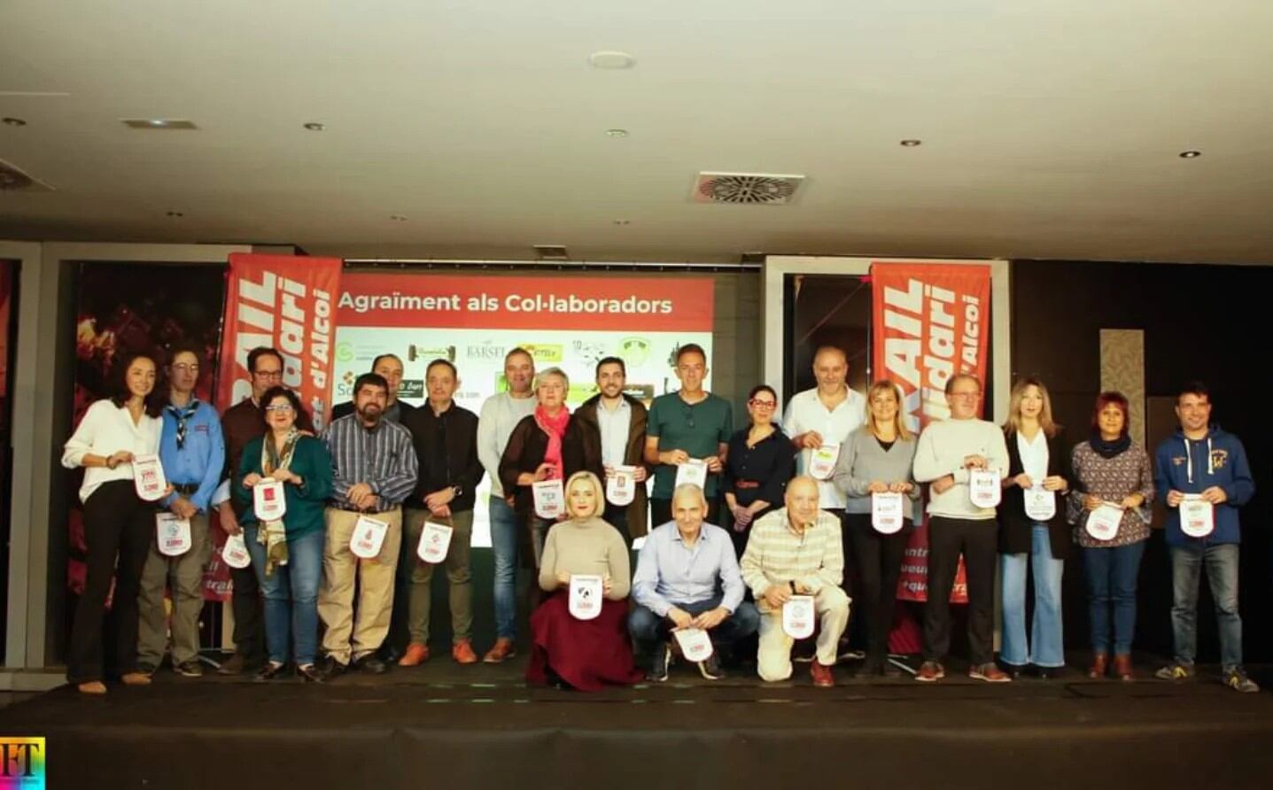 Algunos colaboradores del Trail Solidari Alcoi