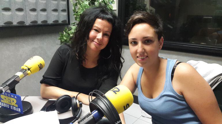 Dos de las integrantes de la asociación &#039;Marcan Huella&#039;