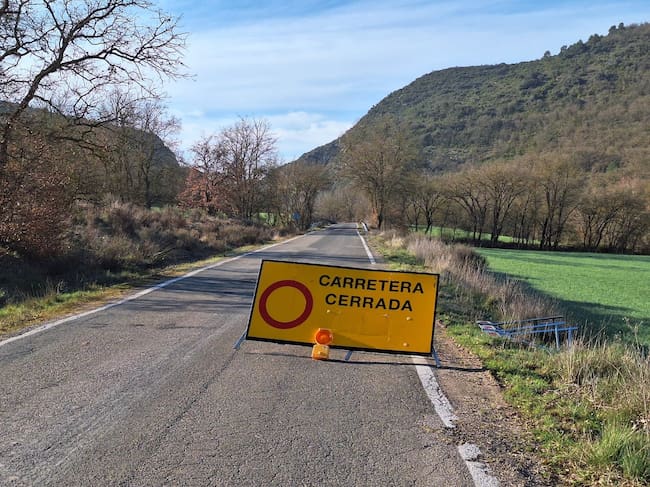 Carretera cortada entre Baldellou y Camporrells