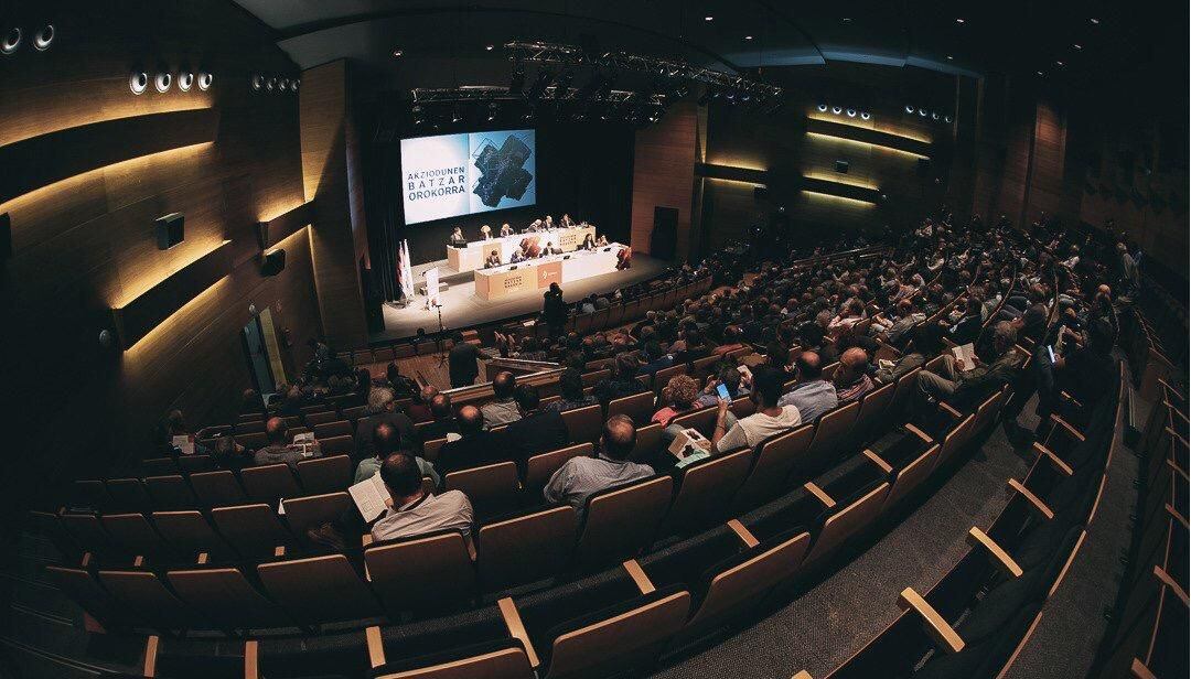 Imagen de la Junta General de Accionistas del Eibar