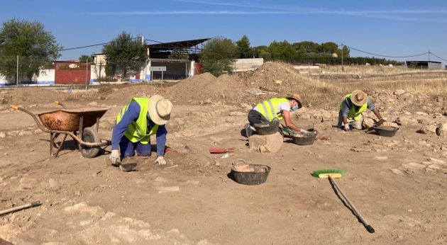 Imagen de las excavaciones que se están llevando a cabo en el entorno de los Baños del Peral de Valdepeñas (Ciudad Real)